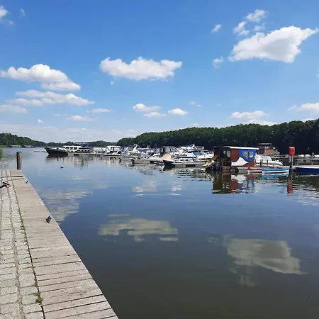 Modernes Reihenhaus Mit Wlan In Am Mueritzsee * Buchholz (Mecklenburg-Vorpommern)
