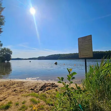Modernes Reihenhaus Mit Wlan In Am Mueritzsee Semesterbostad *