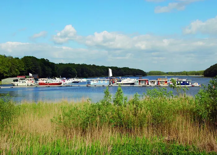 Feriehus Reihenhaus Mit Wlan In Am Mueritzsee Buchholz (Mecklenburg-Vorpommern)