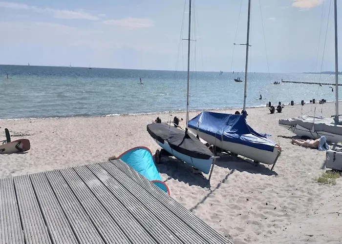 Reihenhaus Mit Wlan In Am Mueritzsee Feriehus *